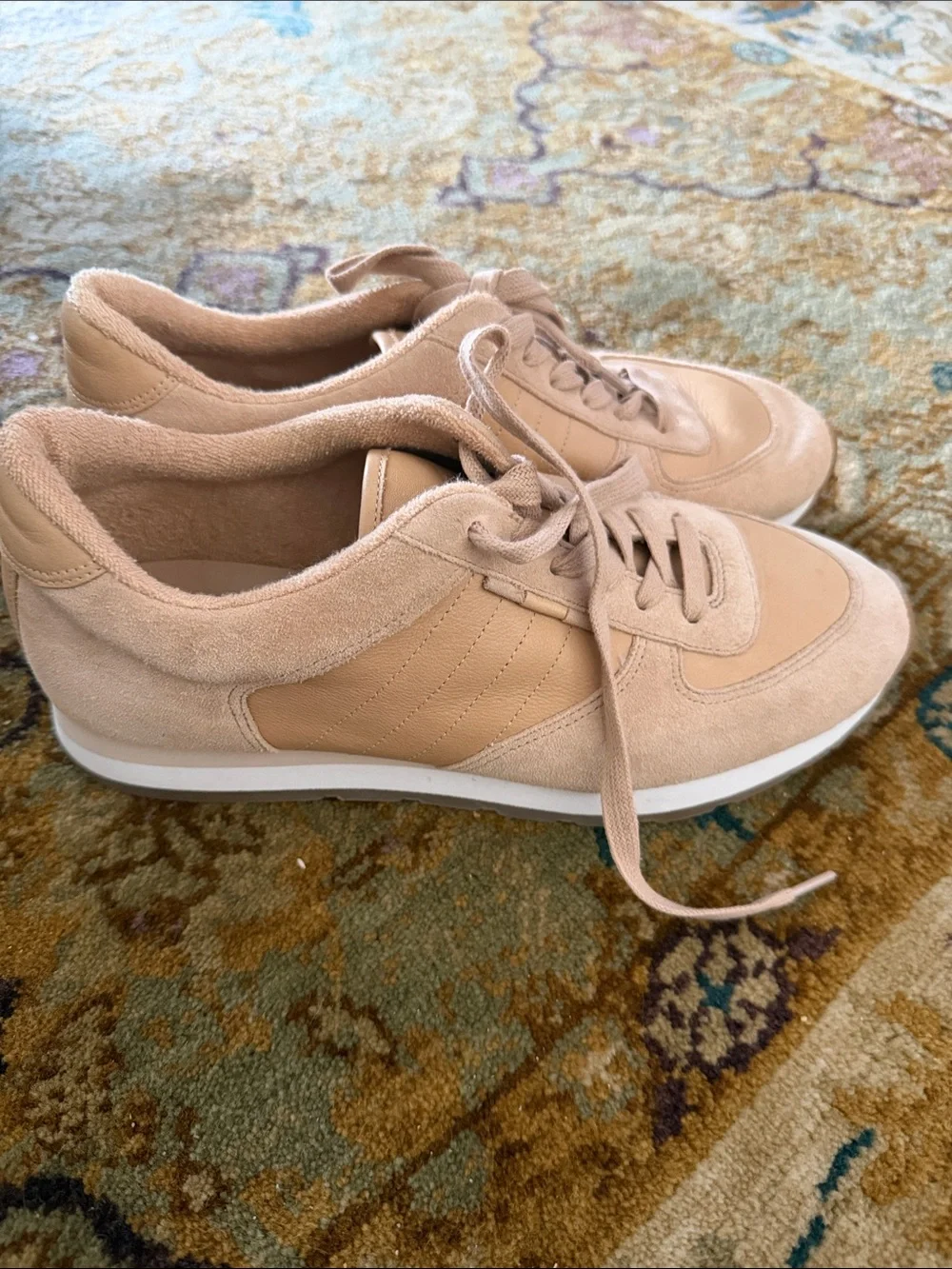 Vince Pasha II Minimalist Leather / Suede Sneakers - Blush Neutral